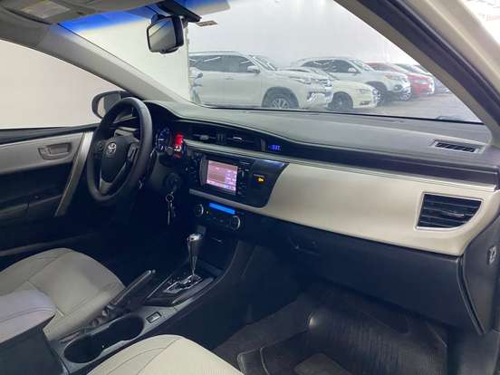 TOYOTA-COROLLA-2017