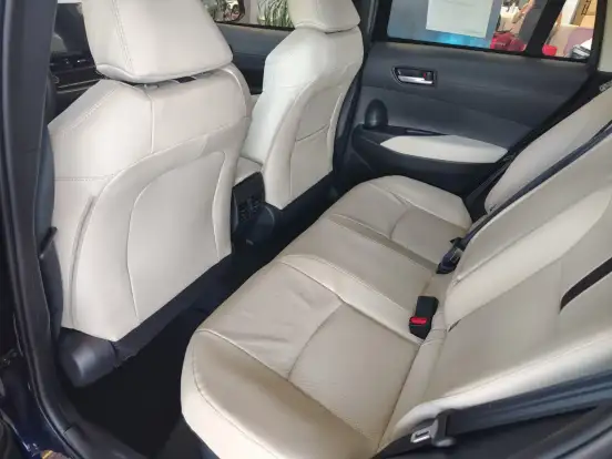 TOYOTA-COROLLA CROSS-2026