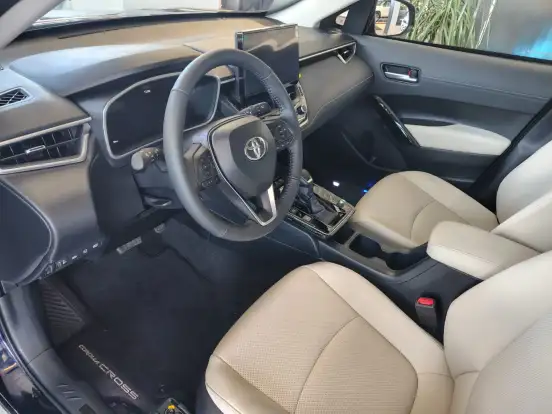 TOYOTA-COROLLA CROSS-2026
