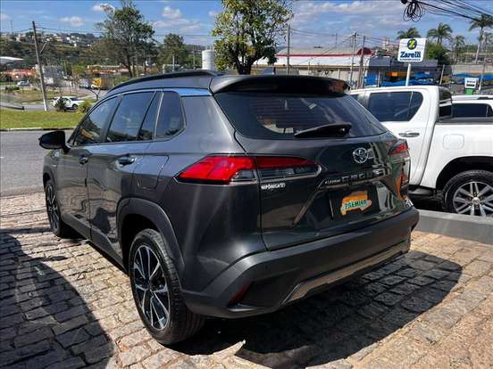 TOYOTA-COROLLA CROSS-2022