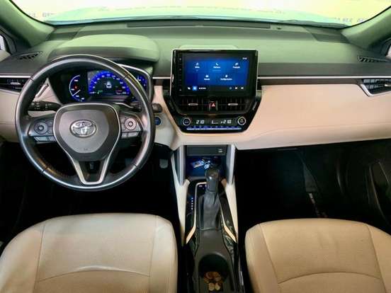 TOYOTA-COROLLA CROSS-2023