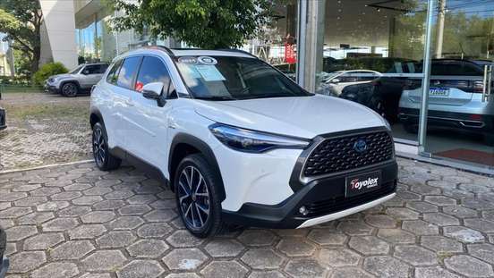 TOYOTA-COROLLA CROSS-2023
