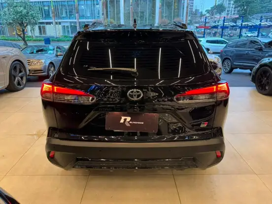 TOYOTA-COROLLA CROSS-2023