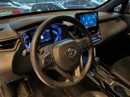 TOYOTA-COROLLA CROSS-2023