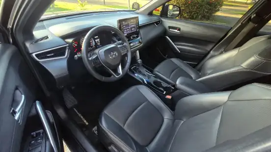 TOYOTA-COROLLA CROSS-2021