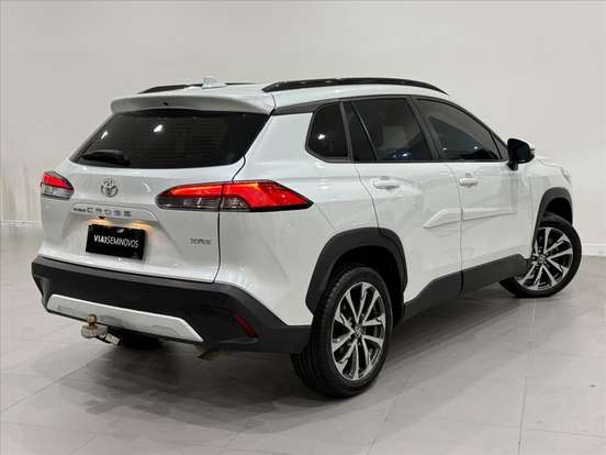 TOYOTA-COROLLA CROSS-2024