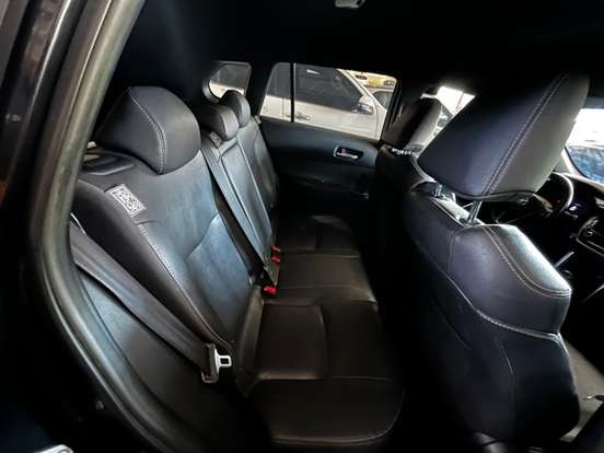 TOYOTA-COROLLA CROSS-2022
