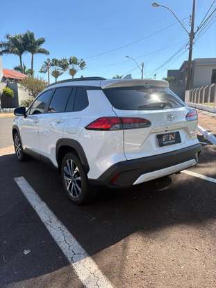 TOYOTA-COROLLA CROSS-2023