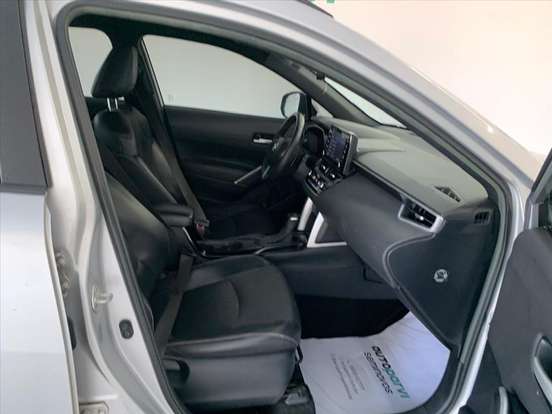 TOYOTA-COROLLA CROSS-2021