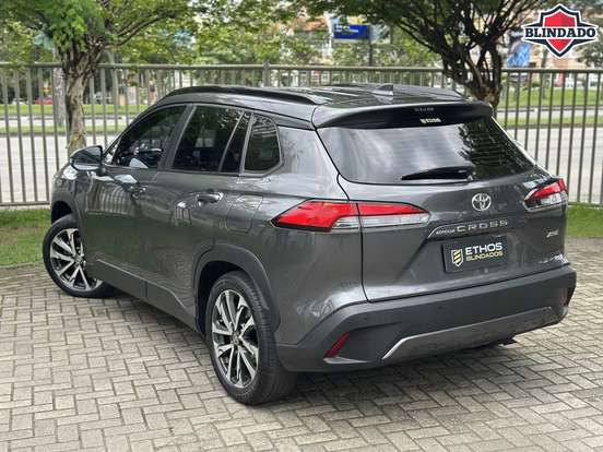 TOYOTA-COROLLA CROSS-2023