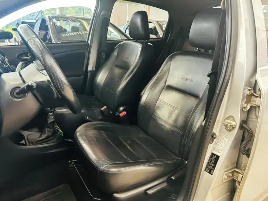 TOYOTA-ETIOS-1.3 X 16V FLEX 4P MANUAL TOYOTA-ETIOS-2017