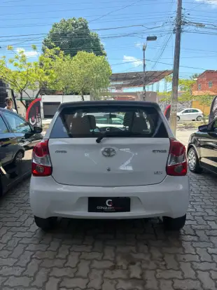 TOYOTA-ETIOS-1.3 X 16V FLEX 4P MANUAL TOYOTA-ETIOS-2012