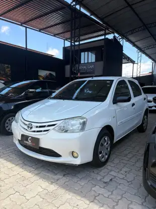 TOYOTA-ETIOS-1.3 X 16V FLEX 4P MANUAL TOYOTA-ETIOS-2012