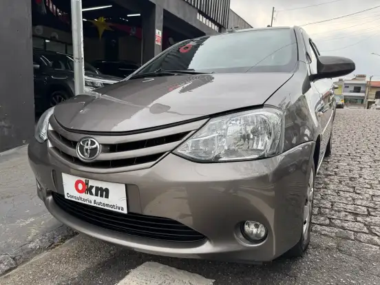 TOYOTA-ETIOS-1.5 X SEDAN 16V FLEX 4P MANUAL TOYOTA-ETIOS-2016
