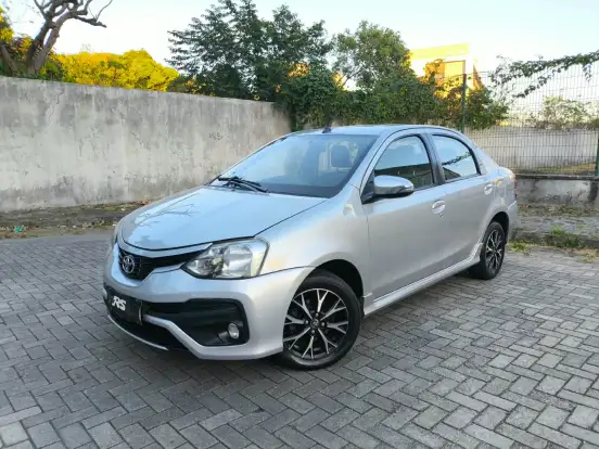 TOYOTA-ETIOS-1.5 XLS SEDAN 16V FLEX 4P AUTOMÁTICO TOYOTA-ETIOS-2016