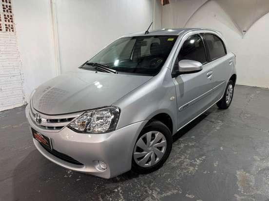 TOYOTA-ETIOS-1.3 X 16V FLEX 4P AUTOMÁTICO TOYOTA-ETIOS-2016