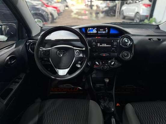 TOYOTA-ETIOS-2016