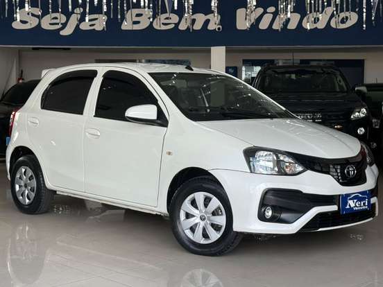 TOYOTA-ETIOS-1.3 X 16V FLEX 4P MANUAL TOYOTA-ETIOS-2019