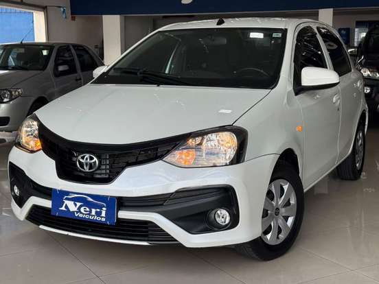 TOYOTA-ETIOS-1.3 X 16V FLEX 4P MANUAL TOYOTA-ETIOS-2019
