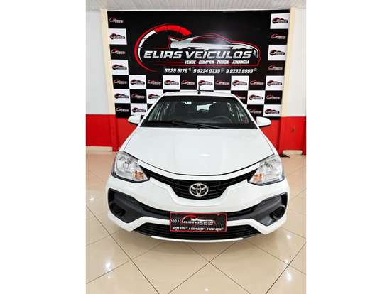 TOYOTA-ETIOS-2017