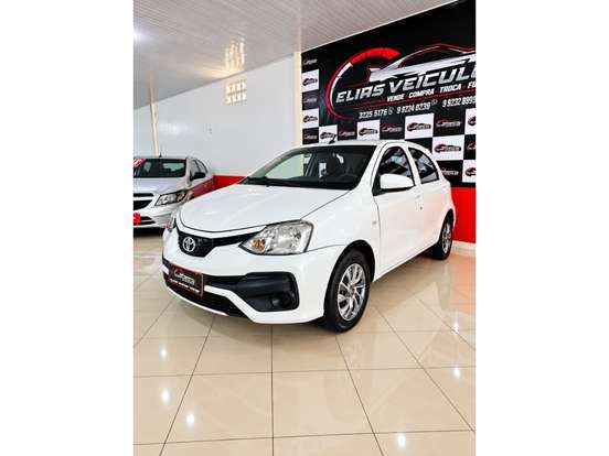 TOYOTA-ETIOS-2017