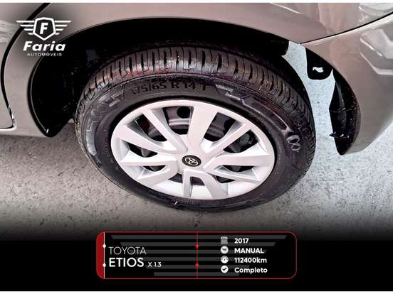 TOYOTA-ETIOS-2016