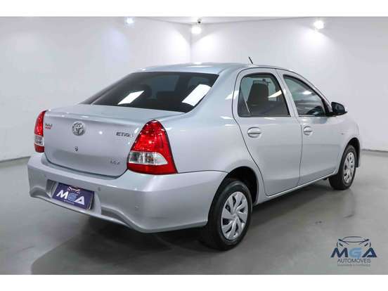 TOYOTA-ETIOS-1.5 X SEDAN 16V FLEX 4P MANUAL TOYOTA-ETIOS-2017