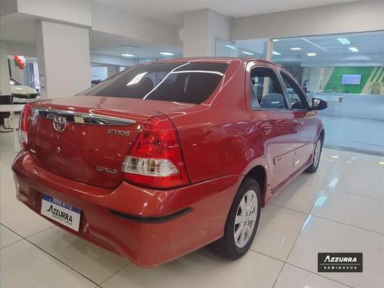 TOYOTA-ETIOS-1.5 XLS SEDAN 16V FLEX 4P AUTOMÁTICO TOYOTA-ETIOS-2017