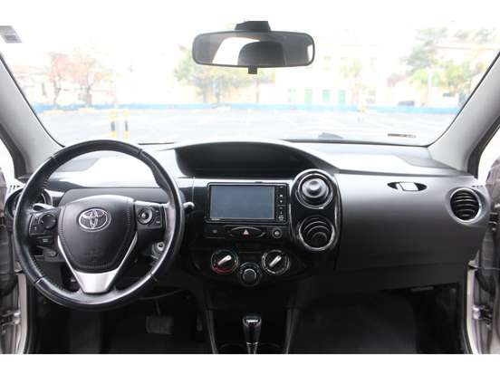 TOYOTA-ETIOS-1.5 XLS SEDAN 16V FLEX 4P AUTOMÁTICO TOYOTA-ETIOS-2017