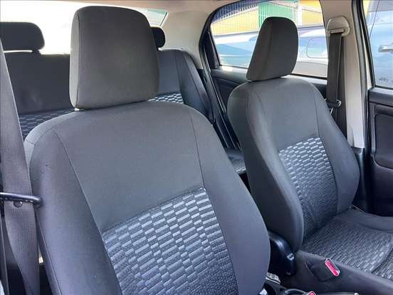 TOYOTA-ETIOS-2013