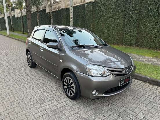 TOYOTA-ETIOS-1.5 XS 16V FLEX 4P AUTOMÁTICO TOYOTA-ETIOS-2016