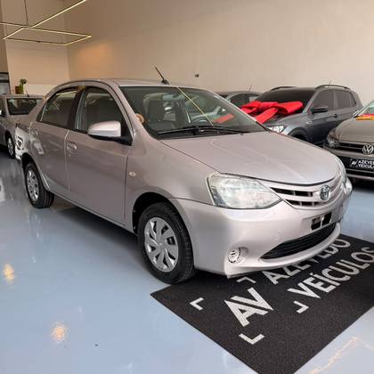 TOYOTA ETIOS 1.5 XS SEDAN 16V FLEX 4P AUTOMÁTICO