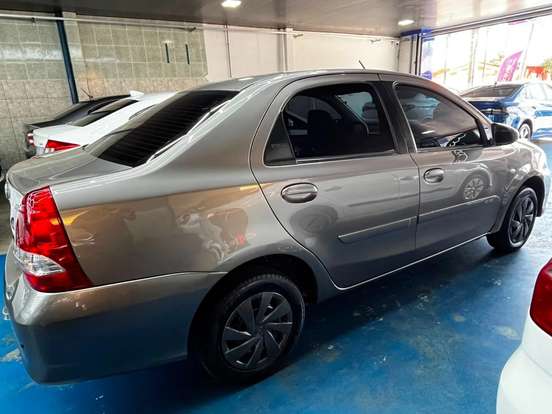 TOYOTA-ETIOS-1.5 XS SEDAN 16V FLEX 4P MANUAL TOYOTA-ETIOS-2017