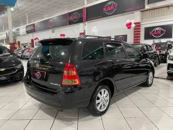 TOYOTA-FIELDER-2005