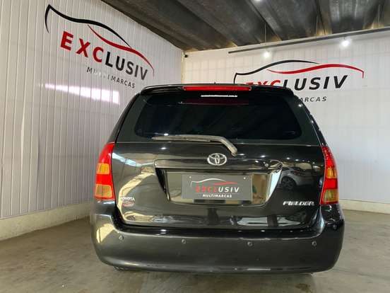 TOYOTA-FIELDER-2004