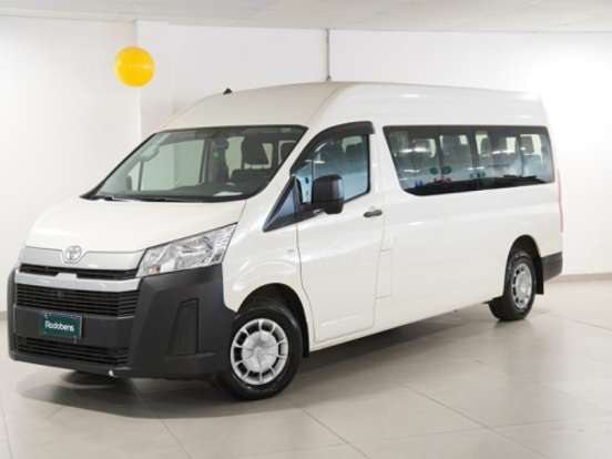 TOYOTA-HIACE-2.8 D-4D TURBO DIESEL MINIBUS 15+1 DX AUTOMÁTICO TOYOTA-HIACE-2024