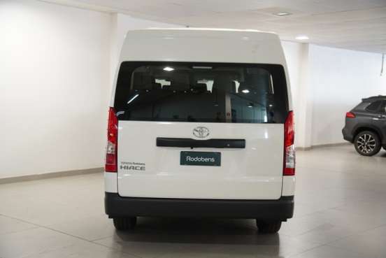 TOYOTA-HIACE-2024