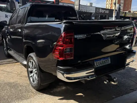 TOYOTA-HILUX-2.7 SRV 4X2 CD 16V FLEX 4P AUTOMÁTICO TOYOTA-HILUX-2019