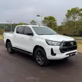 TOYOTA HILUX 2.8 D-4D TURBO DIESEL CD SR 4X4 AUTOMÁTICO TOYOTA HILUX 2.8 D-4D TURBO DIESEL CD SR 4X4 AUTOMÁTICO