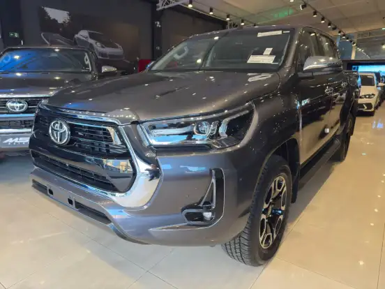 TOYOTA-HILUX-2026