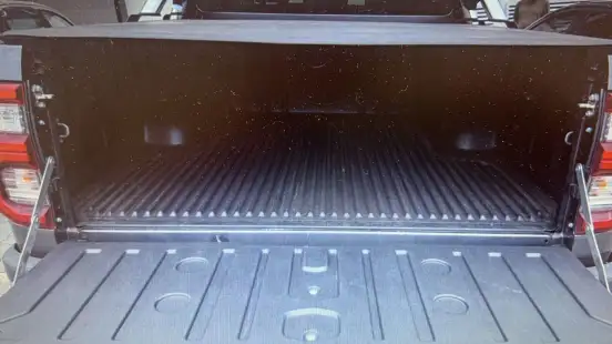 TOYOTA-HILUX-2022