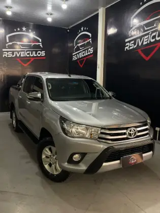 TOYOTA HILUX 2.8 SRV 4X4 CD 16V DIESEL 4P AUTOMÁTICO