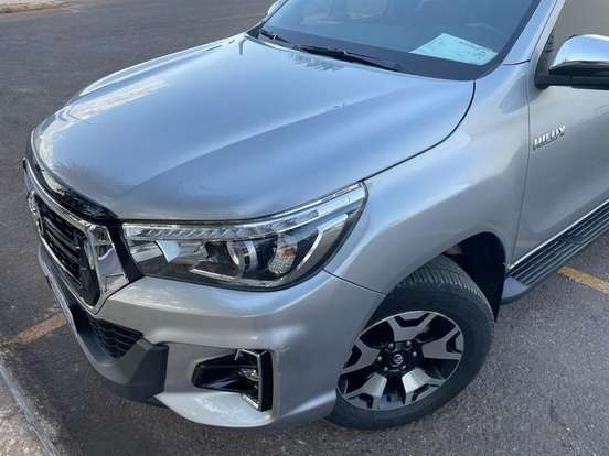 TOYOTA-HILUX-2.7 SR 4X2 CD 16V FLEX 4P AUTOMÁTICO TOYOTA-HILUX-2019