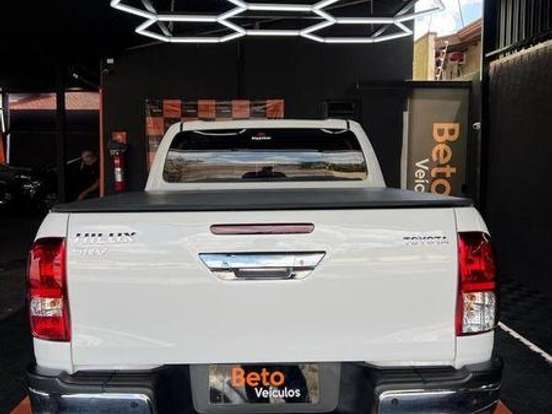 TOYOTA-HILUX-2.7 VVT-i FLEX CD SRV 4X4 AUTOMÁTICO TOYOTA-HILUX-2021