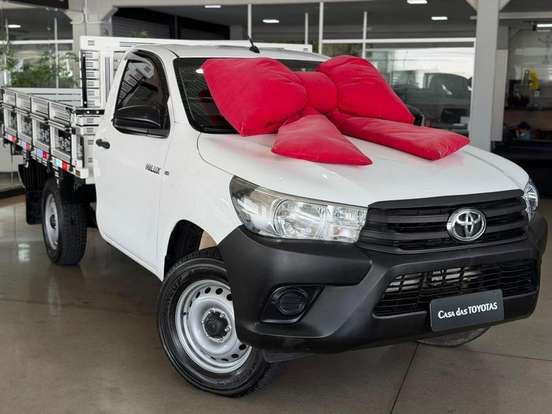 TOYOTA-HILUX-2.8 4X4 CS CHASSI 16V TURBO DIESEL 2P MANUAL TOYOTA-HILUX-2017