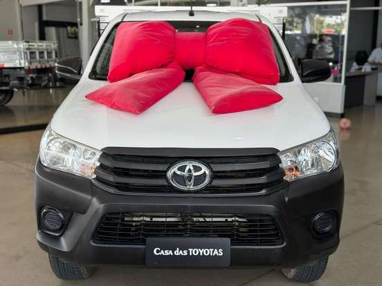 TOYOTA-HILUX-2.8 4X4 CS CHASSI 16V TURBO DIESEL 2P MANUAL TOYOTA-HILUX-2017