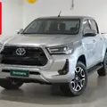 TOYOTA HILUX 2.8 D-4D TURBO DIESEL CD SRV 4X4 AUTOMÁTICO TOYOTA HILUX 2.8 D-4D TURBO DIESEL CD SRV 4X4 AUTOMÁTICO