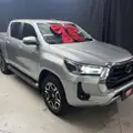 TOYOTA HILUX 2.8 D-4D TURBO DIESEL CD SRX 4X4 AUTOMÁTICO TOYOTA HILUX 2.8 D-4D TURBO DIESEL CD SRX 4X4 AUTOMÁTICO