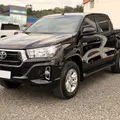 TOYOTA HILUX 2.8 SR 4X4 CD 16V DIESEL 4P AUTOMÁTICO TOYOTA HILUX 2.8 SR 4X4 CD 16V DIESEL 4P AUTOMÁTICO