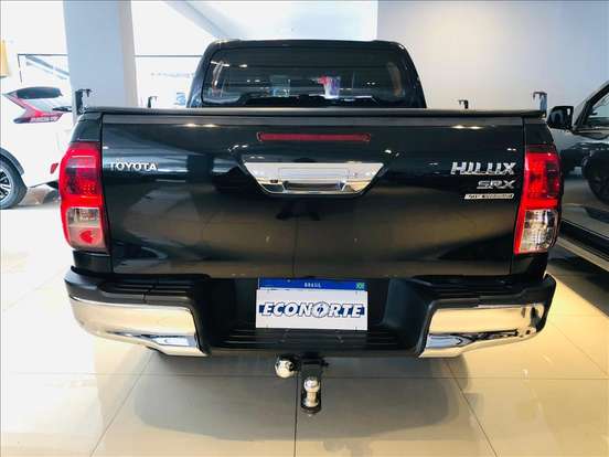 TOYOTA-HILUX-2020